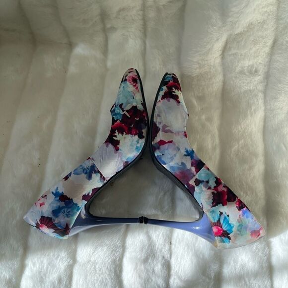 Ashley Stewart colorful Satin slip on pointed toe gray heels size9W - Picture 7 of 11